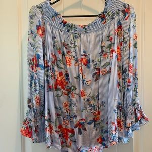 Off the shoulder long sleeve blouse